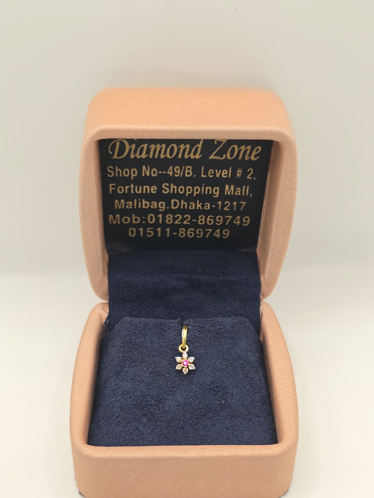 DIAMOND LOCKET