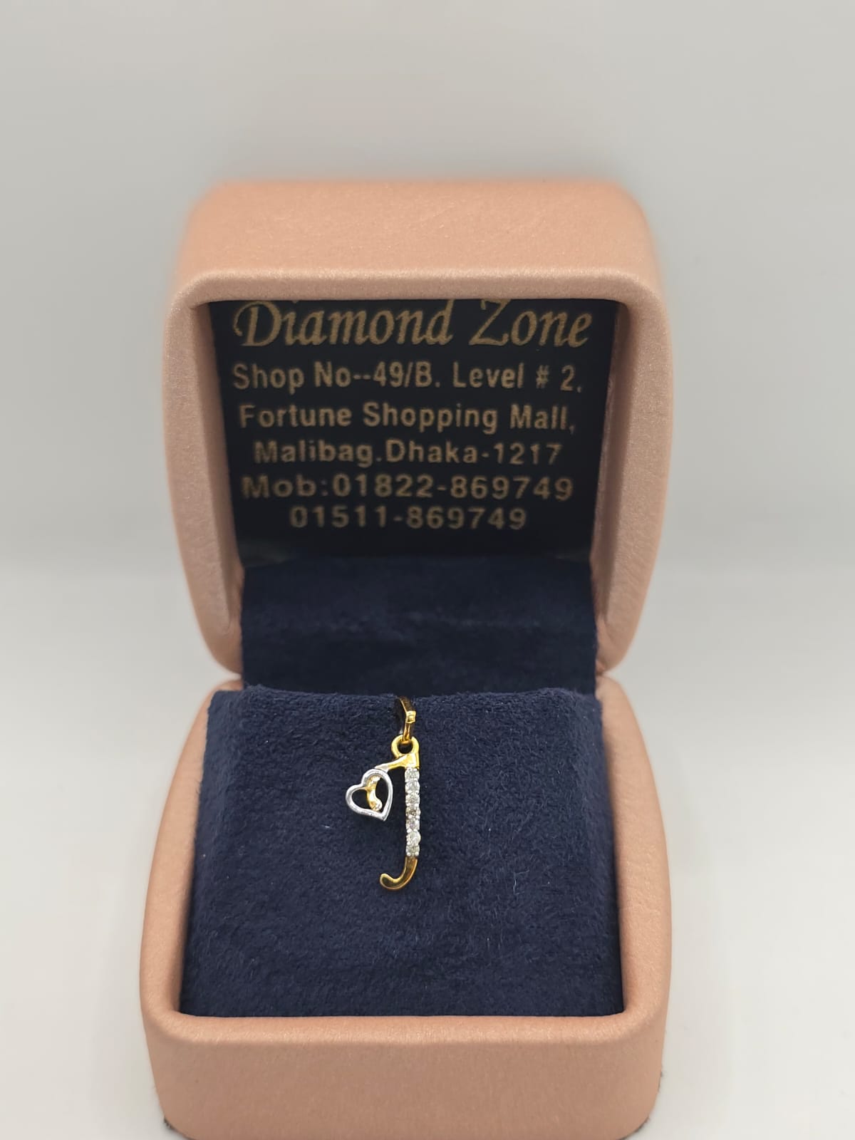 DIAMOND LOCKET